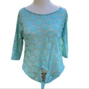 Wet Seal womens top, blue, has a tie knot at the front bottom, medium